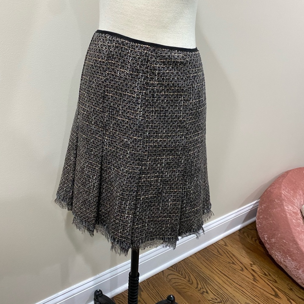 Tweed skirt